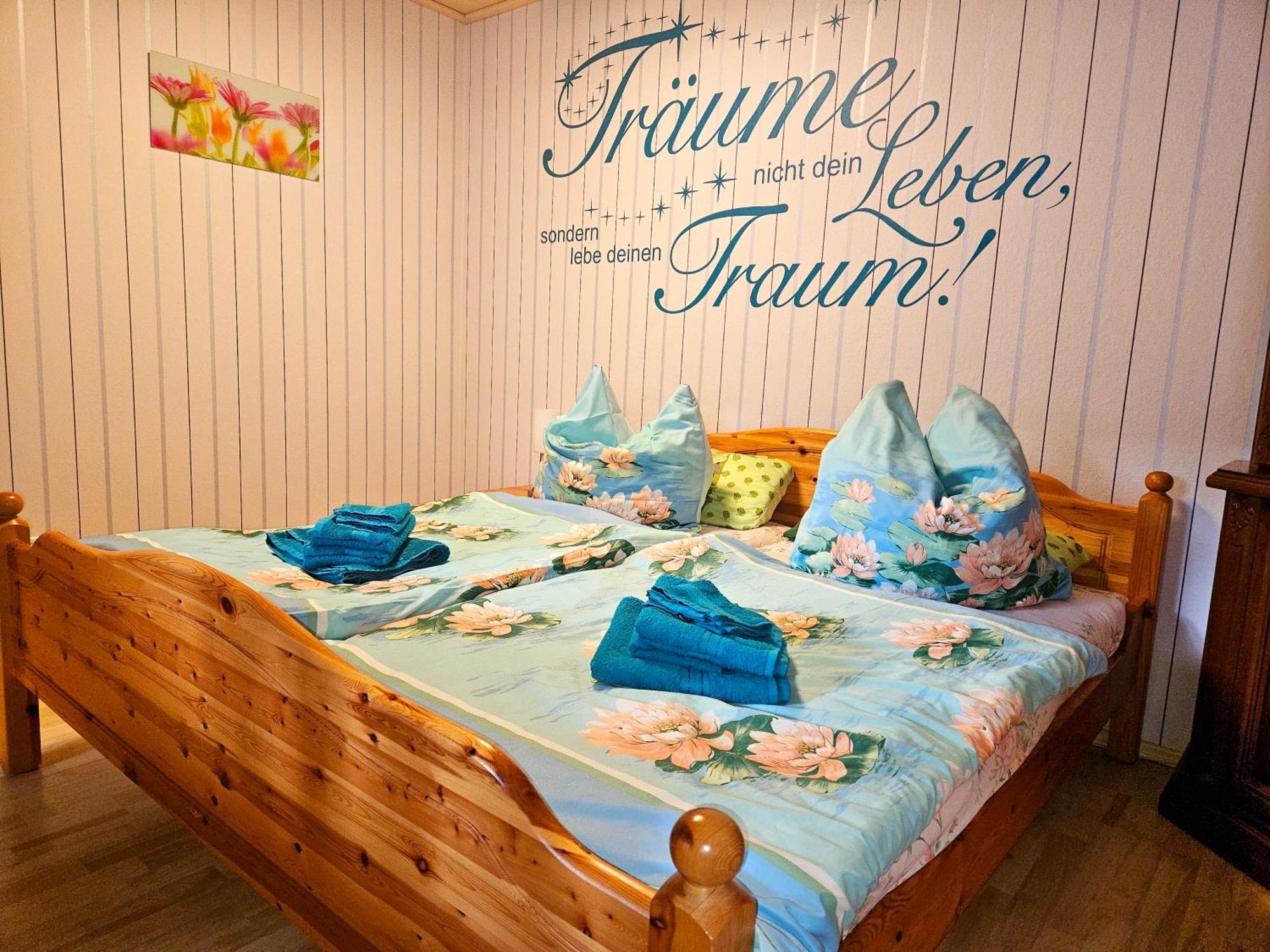 Landhauswohnung Am Thueringer Meer - Fuehlen Wie Zuhause Remptendorf Bagian luar foto